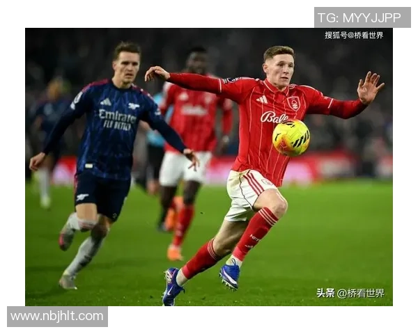 中超精彩对决阿森纳大胜本菲卡乌龙球引发争议判罚全场沸腾 中超精彩对决阿森纳大胜本菲卡乌龙球引发争议判罚全场沸腾