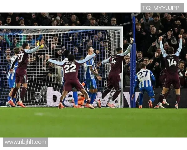 意甲赛场惊现冷门里昂绝杀热刺引发全场狂欢