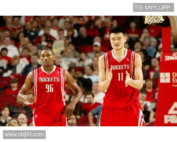 詹姆斯之子姚明：篮球世代交替下的新传奇与梦想追逐