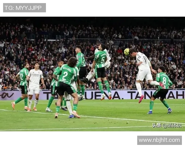 那不勒斯绝杀皇马夺足总杯冠军战术解析引发全场狂欢