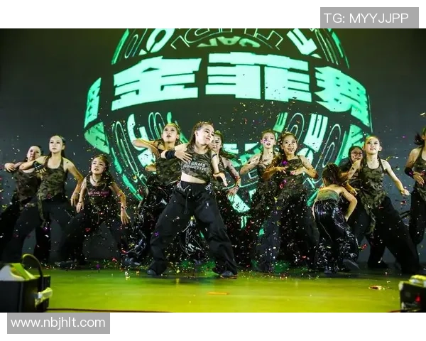 重庆街舞队荣登街舞意识排行榜第七名展现实力与魅力