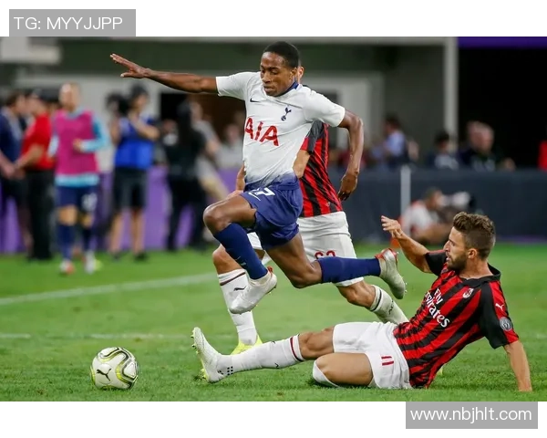 国王杯激战AC米兰与热刺战成平局逆转瞬间点燃全场激情与转会传闻