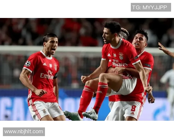 意甲激战本菲卡逆转阿森纳点球争议引发全场热议 意甲激战本菲卡逆转阿森纳点球争议引发全场热议