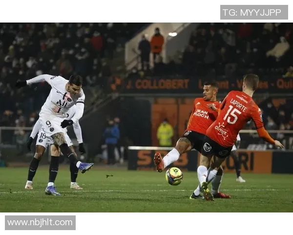 莱比锡大胜巴黎圣日耳曼四球狂潮补时进球点燃全场激情