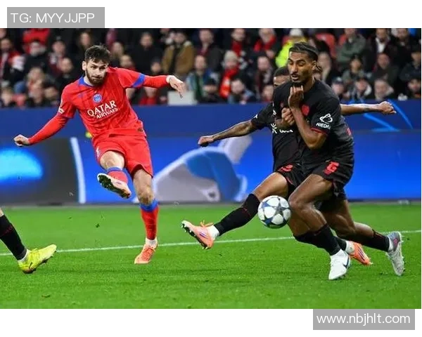 德甲精彩对决曼联逆转巴黎圣日耳曼6-2绝杀瞬间引爆全场战术解析